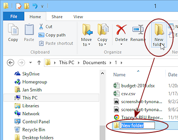File Explorer with New Folder created, ready for renaming (Win8.1)
