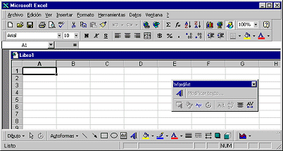 Excel con muchos barras de herramientas. El documento es más ancho que el Excel ventana.
