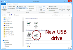 File Explorer showing newly attached USB drive
